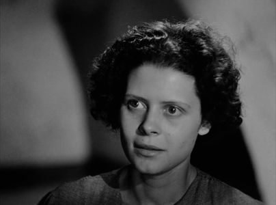 Lianella Carell in Bicycle Thieves (1948)
