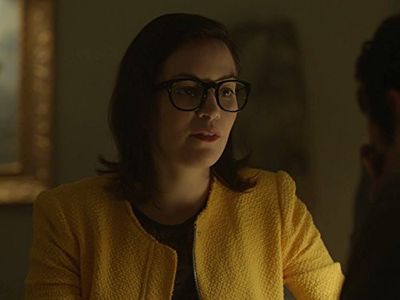 Britt Lower in Man Seeking Woman: Lizard (2015)