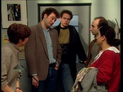 Alexander van Bergen, Funda Müjde, Valentijn Ouwens, Simone Rooskens, and Nico de Vries in Vrouwenvleugel (1993)