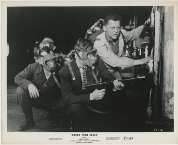 Brian Donlevy, Percy Herbert, and Michael Ripper in Quatermass 2 (1957)