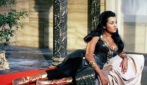 Bella Cortez in Simbad contro i sette saraceni (1964)
