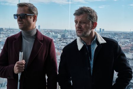 Andreas Guenther and Philipp Hochmair in Der Wien-Krimi: Blind ermittelt - Die nackte Kaiserin (2022)