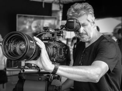 Mark Vicente