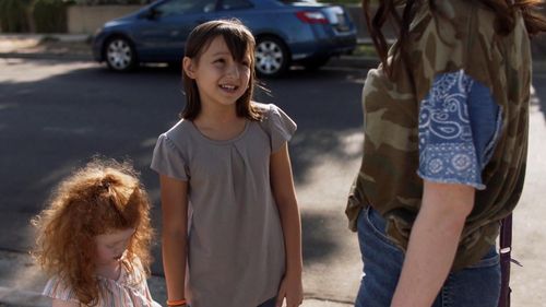 Still of Maya Bednarek and Clara Baker-Ringo in Shameless