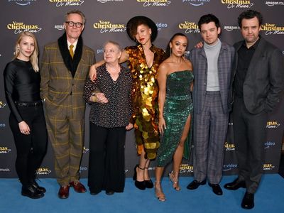 Your Christmas Or Mine Premiere