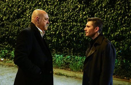 Ercan Kesal and Cihangir Ceyhan in Çukur: Umut Ol (2019)