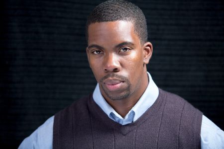 Lonnie M Henderson