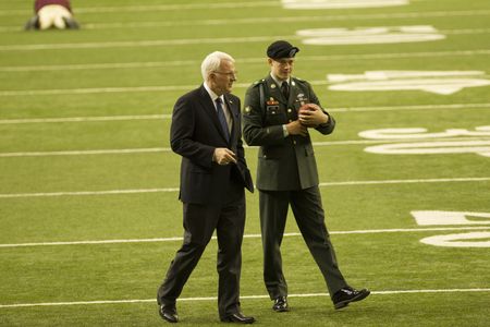 Steve Martin and Joe Alwyn in Billy Lynn's Long Halftime Walk (2016)