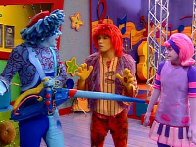 Lisa Lennox, Chad McNamara, and Jonny Wexler in The Doodlebops (2004)