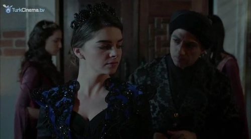 Selim Bayraktar and Pelin Karahan in The Magnificent Century (2011)