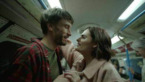 Richard Gadd and Nava Mau in Baby Reindeer (2024)