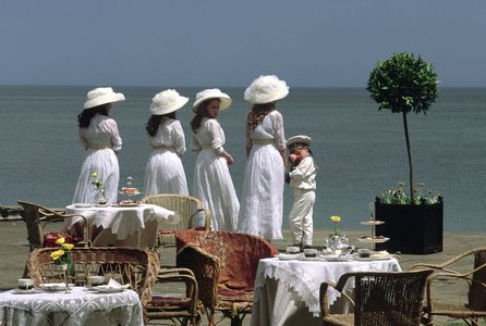 Holly Boyd, Vanessa Ackerman, Algina Lipskis, Nastya Razduhova, and Kostya Severov in The Lost Prince (2003)
