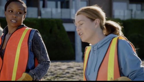 Shannon Chappell and Ellen Pompeo on Grey's Anatomy