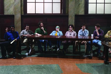 Danny Masterson, Thomas Ian Nicholas, Jamie Elman, Andy Hirsch, Orlando Jones, David Julian Hirsh, and Aaron Abrams in T