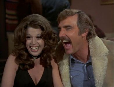 Ronda Copland and Dennis Weaver in McCloud (1970)