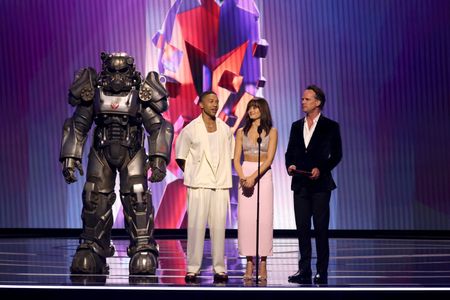 Walton Goggins, Aaron Moten, and Ella Purnell at an event for Fallout (2024)
