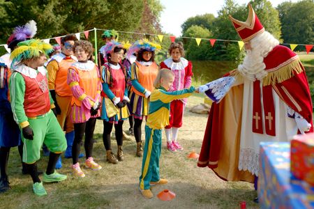 Wilbert Gieske, Charlotte Ha, Mickey Vermeer, Lavezzi Rutjes, Beryl van Praag, Job Bovelander, Anouk de Pater, and Floru
