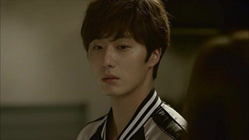 Il-Woo Jung in Cinderella and the Four Knights (2016)