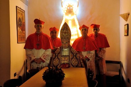 Jude Law, Toni Bertorelli, Ramón García, Silvio Orlando, and Scott Shepherd in The Young Pope (2016)