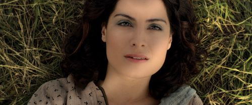 Ledicia Sola on 