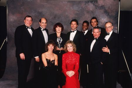 Jimmy Smits, Harry Hamlin, Blair Underwood, Larry Drake, Richard Dysart, Jill Eikenberry, Michele Greene, Alan Rachins, 