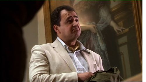 Dear Green Place - a TV comedy. A man cons two lads out of a priceless antique