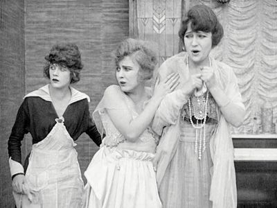 Charlotte Mineau and Edna Purviance in The Rink (1916)
