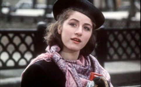 Vera Voronkova in Shchen iz sozvezdiya Gonchikh psov (1991)