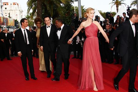 John Cusack, Nicole Kidman, Matthew McConaughey, Macy Gray, Lee Daniels, and Zac Efron at an event for The Paperboy (201
