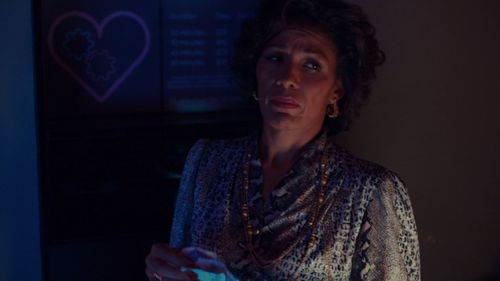 Caroline Lee-Johnson in Humans (2015)