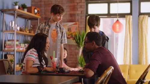 Chris Sandiford, Krystle Ferdinand, Ricardo Ortiz, and Alec Dahmer in Bajillionaires (2018)