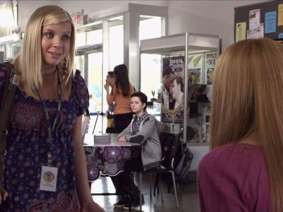 Jordan Todosey and Jessica Tyler in Degrassi: The Next Generation (2001)