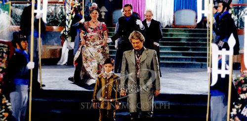 Jaclyn Jose, Anita Linda, Tom Taus, Noel Trinidad, and Ronaldo Valdez in Cedie (1996)