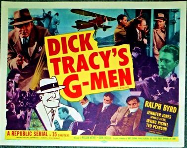 Ralph Byrd and Irving Pichel in Dick Tracy's G-Men (1939)