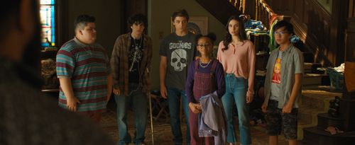 Grace Caroline Currey, Jovan Armand, Asher Angel, Jack Dylan Grazer, Ian Chen, and Faithe Herman in Shazam! Fury of the 