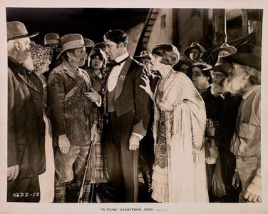 Billie Bennett, Myrta Bonillas, Arthur Edmund Carewe, Norman Kerry, Nelson McDowell, and Claire Windsor in The Claw (192