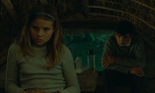 Madeleine Desdevises and Claude Hébert in The Hussy (1979)