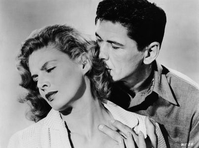 Charles Bronson and Violet Rensing in When Hell Broke Loose (1958)