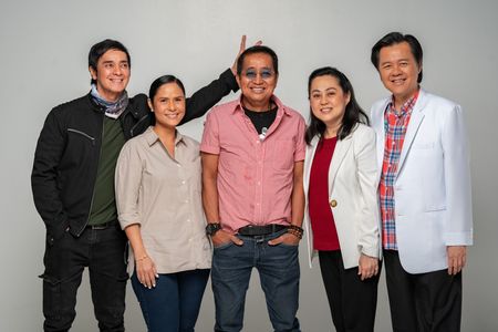 Ronnie Ricketts, Willie Ong, Liza Ong, Mariz, and Joey Chua in I, Will: The Doc Willie Ong Story (2020)