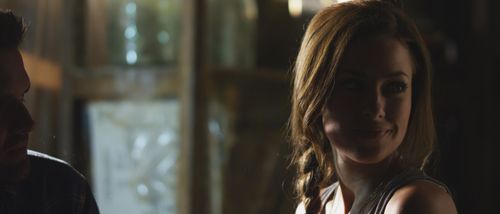 Sofía Lama and Eugenio Becker in Desde el más allá (2017)