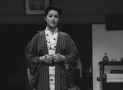 Michiyo Kogure in The Flavor of Green Tea Over Rice (1952)