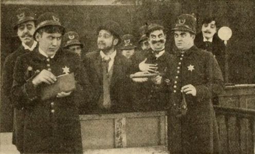 Fred Mace and Mack Sennett in The Stolen Purse (1913)
