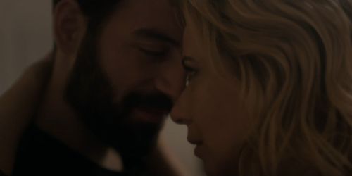 Teresa Tavares and Leonardo Proganó in A Mim, Nunca. (2022)