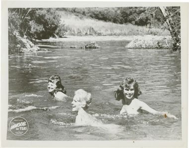 Ann Peters, Michele Roberts, and Marilyn Wesley in Mr. Tease and His Playthings (1959)