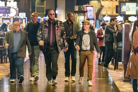 Alden Ray, Alan Heitz, Erik Marion, Reggie Watkins, and Chris Sullivan in This Is Us (2016)