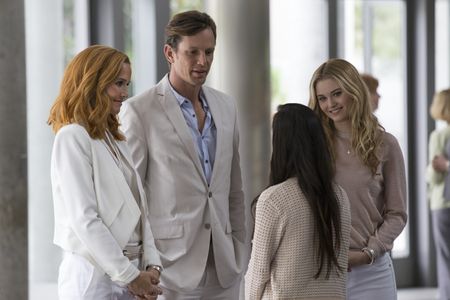 Kip Pardue, Annie Wersching, and Virginia Gardner in Runaways (2017)