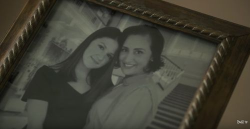 Still image: 
