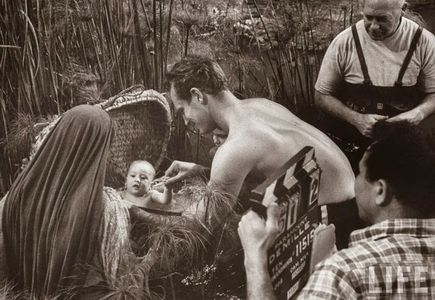 Charlton Heston, Fraser C. Heston, and Martha Scott in The Ten Commandments (1956)