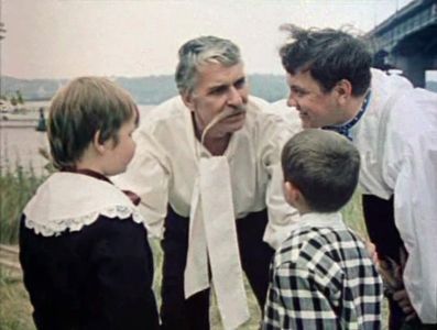 Konstantin Stepankov and Bogdan Benyuk in Kapitan Krokus (1991)