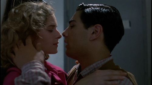 Marco Leonardi and Agnese Nano in Cinema Paradiso (1988)
